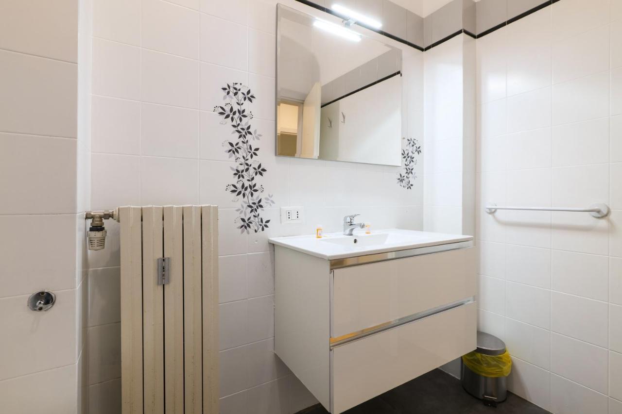 Cadorna Apartments Milan Luaran gambar