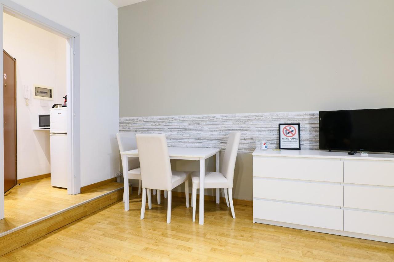 Cadorna Apartments Milan Luaran gambar