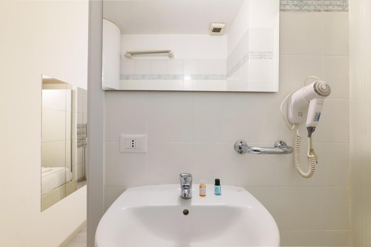 Cadorna Apartments Milan Luaran gambar
