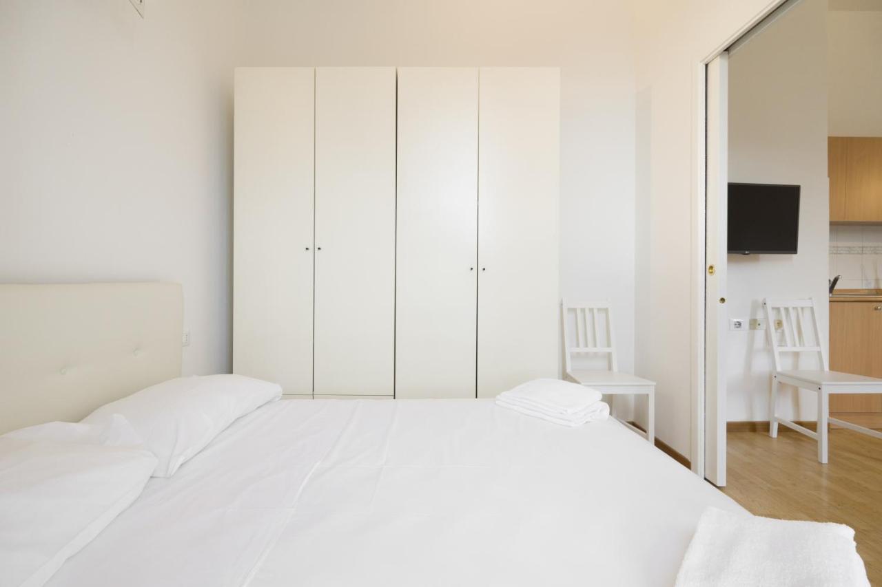 Cadorna Apartments Milan Luaran gambar